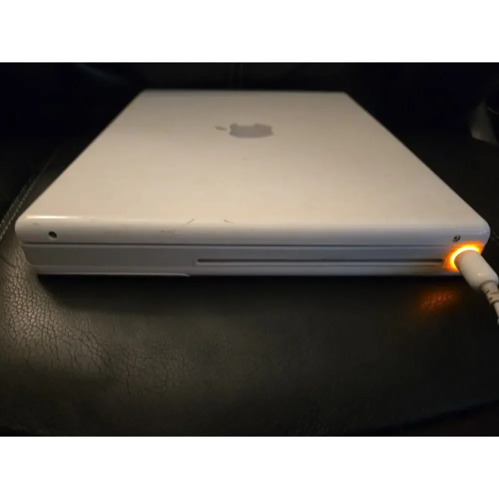 Apple iBook G4 Laptop Parts Repair Powers On Startup Chime No Display READ